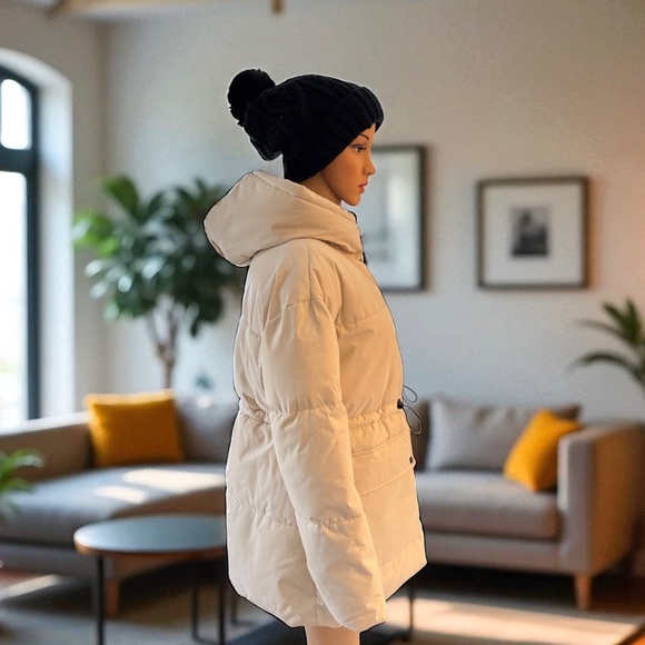 Puffit Hooded Puffer Jacket With Large Pockets. NWT. - Picture 2 of 11